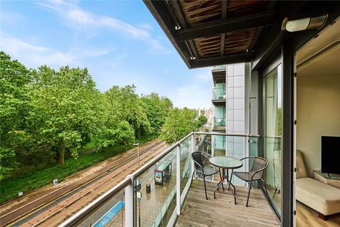 2 bedroom apartment for sale, Eustace Building, Chelsea Bridge Wharf, London, SW11