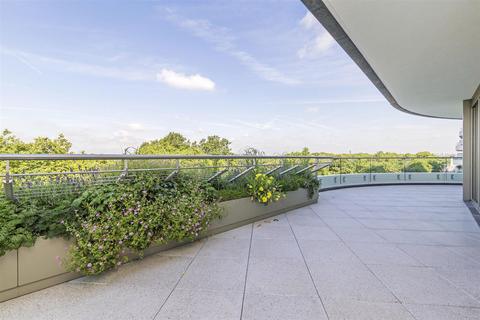 3 bedroom apartment for sale, Altissima House, Vista Chelsea Bridge, London, SW11