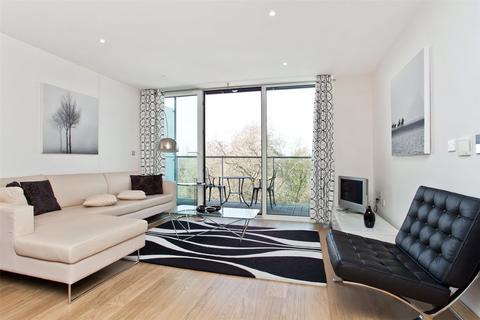 2 bedroom apartment to rent, Eustace Building, 372 Queenstown Road, London, SW11