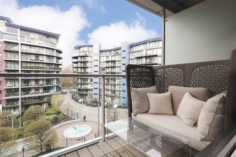 2 bedroom apartment to rent, Howard Building, 368 Queenstown Road, London, SW11