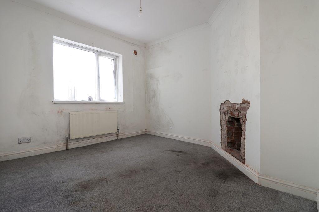 Bedroom 2 (Double)