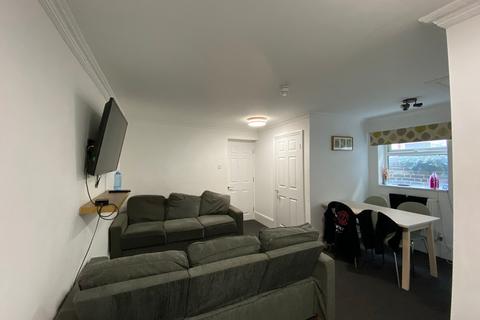 6 bedroom house share to rent, Pier Rd, Gravesend