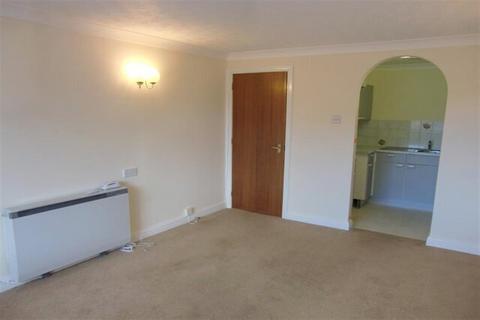 1 bedroom retirement property to rent, 20 Alexander Court, Chapel Street FY6