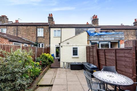 18 Queens Road, Chislehurst, BR7 5AZ