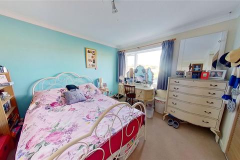 71 Avon Close, Sompting, Lancing, BN15 0BS