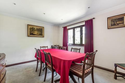 91 Headley Road, Liphook, GU30 7PS