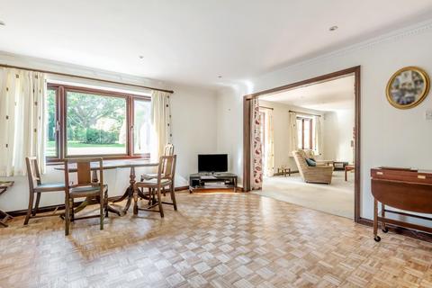 91 Headley Road, Liphook, GU30 7PS