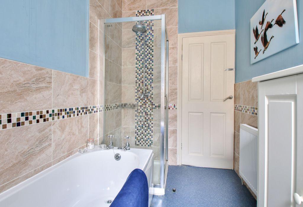 Bathroom (2)