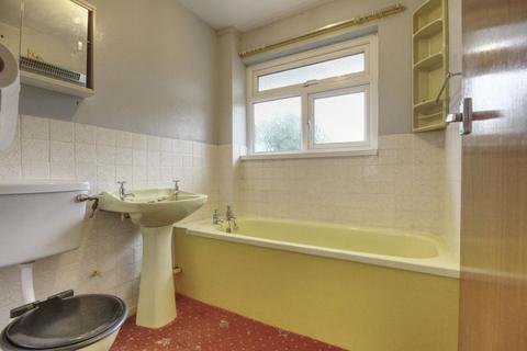 2 Fairway Close, Braunton, EX33 1EA