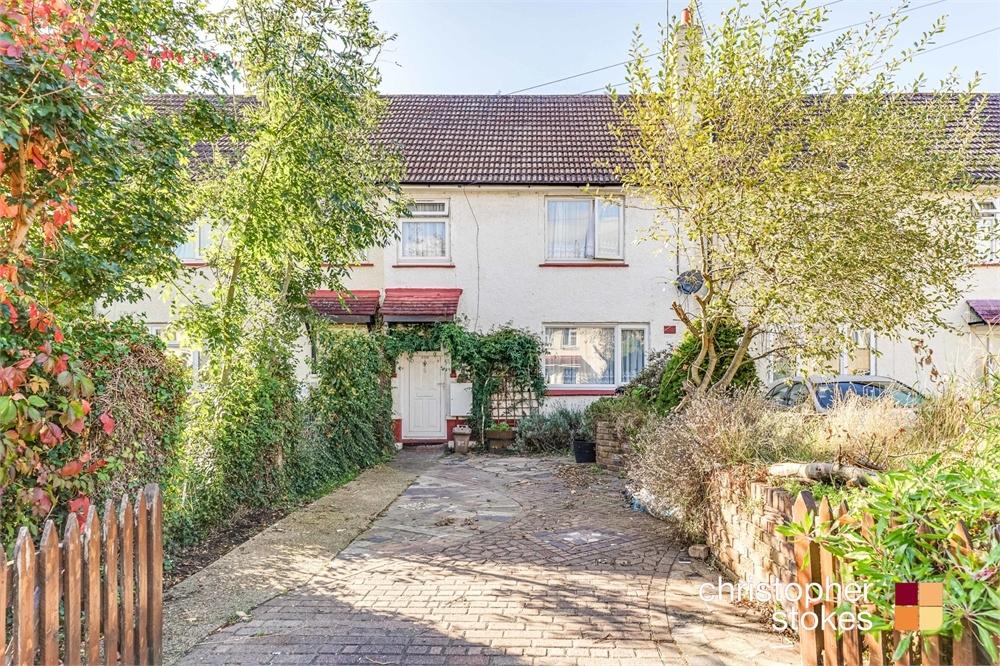 Eastern Avenue, Waltham Cross, Hertfordshire 3 bed terraced house £