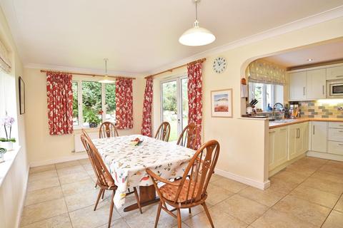 14 Brinklow Way, Harrogate, HG2 9JW