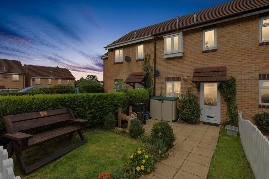 Mellons Close, Newton Abbot 2 bed terraced house £225,000