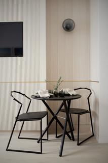 35 Warwick Chambers, London, W8 6EW