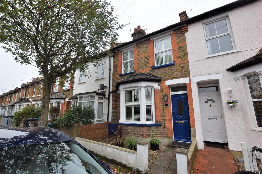 Elfrida Road, Watford 2 bed terraced house £1,400 pcm (£323 pw)
