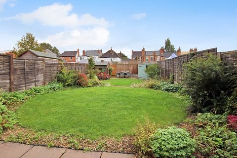 11 Goldthorn Crescent, Wolverhampton, WV4 5TX