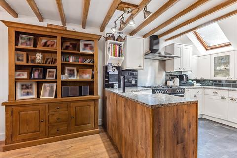2 Cupernham Lane, Romsey, SO51 7JH