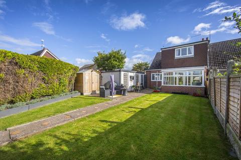2 Beaumont Close, Wistaston, Crewe, CW2 8BU