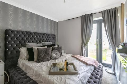 Applegarth House Rest Home Applegarth, Woodlesford, Leeds, LS26 8RQ