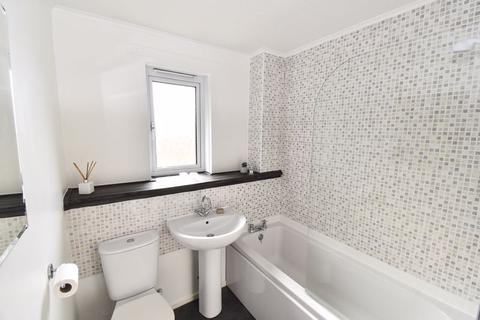 39 Ashfield, Bishopbriggs, Glasgow, G64 3DR