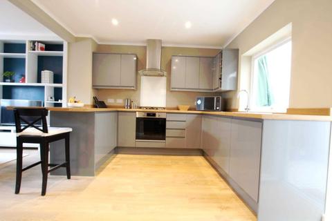 33 Hilltop Road, Caversham, Reading, RG4 7HR