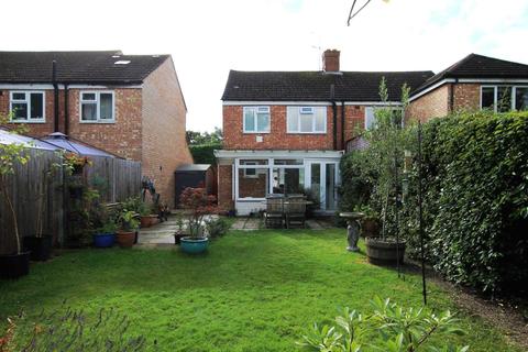 33 Hilltop Road, Caversham, Reading, RG4 7HR