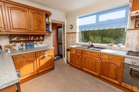 3 bedroom bungalow for sale - Edinburgh Drive, Oswaldtwistle, BB5 3AR