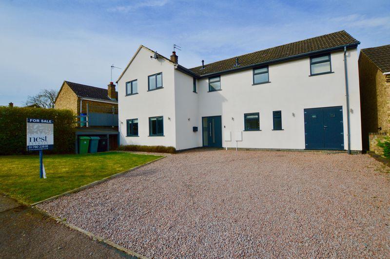 Vence Close, Stamford 4 bed detached house £785,000