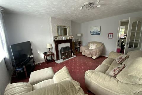 20 Medlock Crescent, Sheffield, S13 9BD