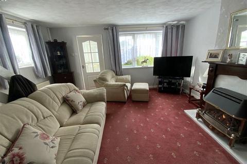 20 Medlock Crescent, Sheffield, S13 9BD