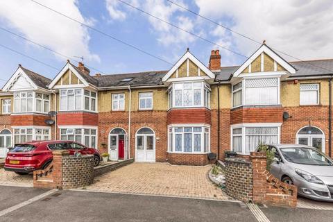 4 bedroom terraced house to rent, Beaconsfield Avenue, Cosham