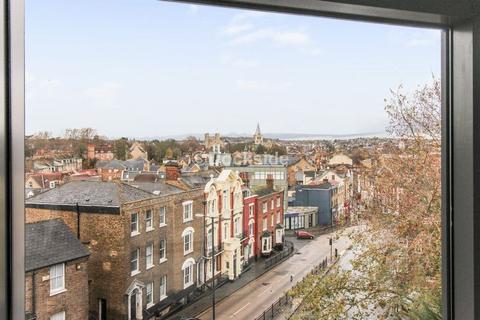 2 bedroom apartment to rent, St Catherines Court, Star Hill, Rochester