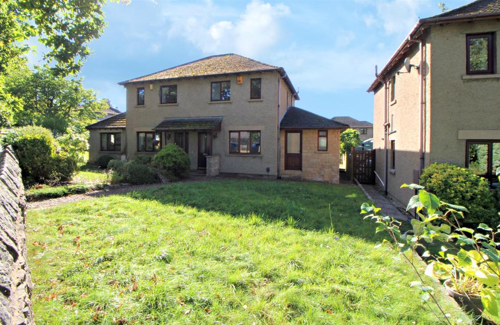 A Home Across From Williamson Park Wyresdale Road, Lancaster 3 bed