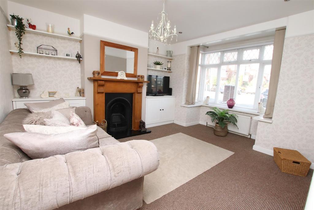 Living Room.JPG