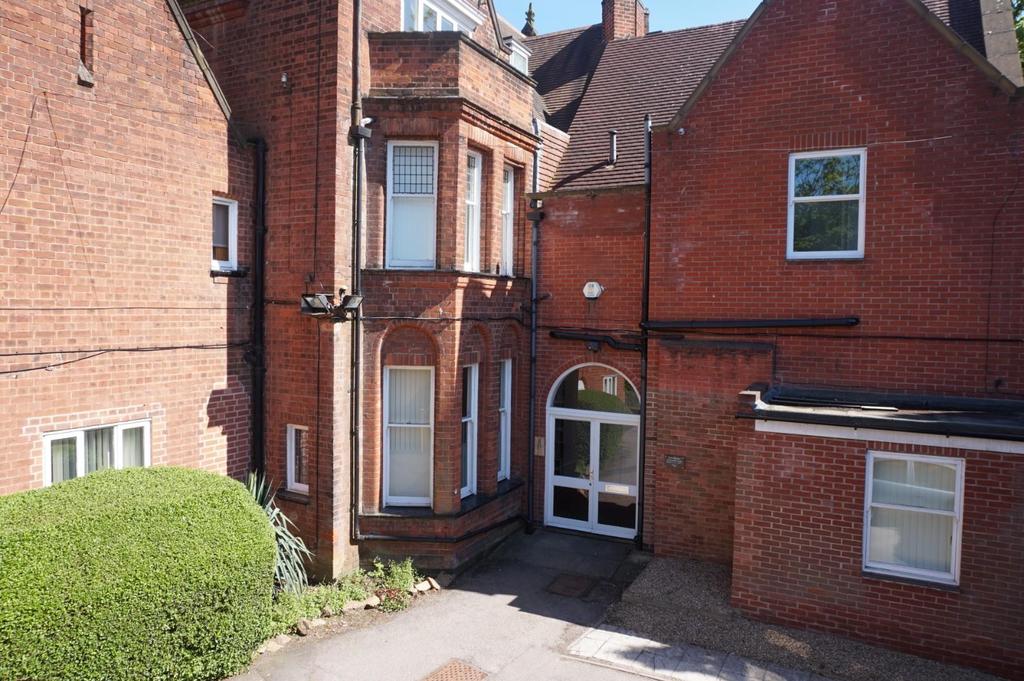Ava House, Ratcliffe Road, Stoneygate, Leicester 2 bed apartment £995