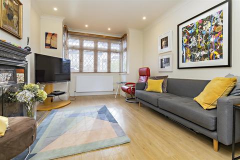 50 The Crosspath, Radlett, WD7 8HW