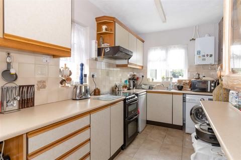 23 Cokeham Road, Sompting, Lancing, BN15 0AE