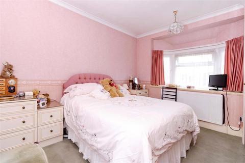 23 Cokeham Road, Sompting, Lancing, BN15 0AE