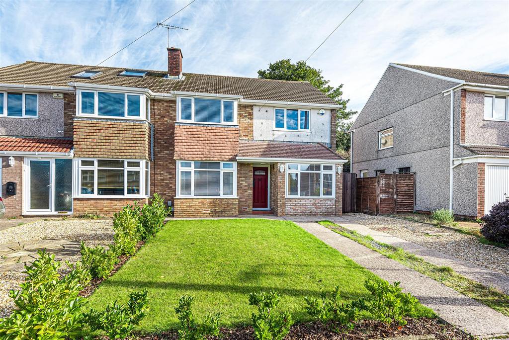 Ash Grove, Killay, Swansea 3 bed semidetached house £269,950