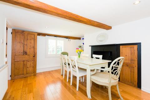 25 Kingston Road, Epsom, KT17 2EG