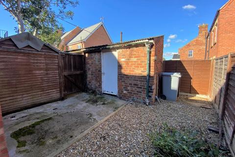 2 Burghley Street, Bourne, PE10 9NS