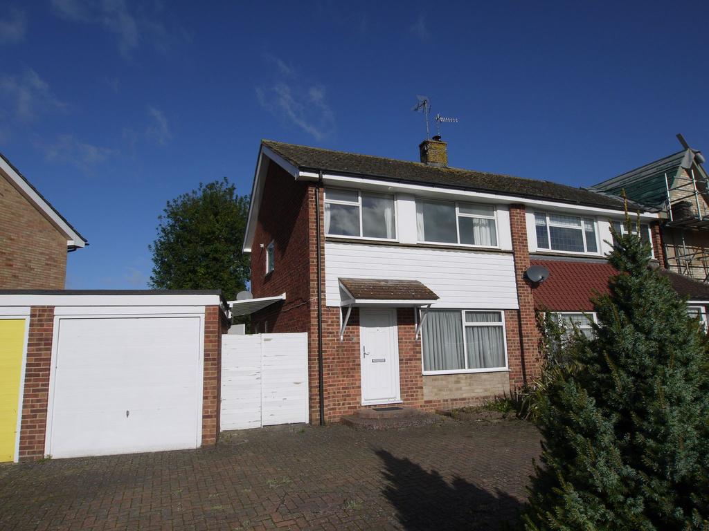 Willow Park, Otford, TN14 3 bed semidetached house £575,000