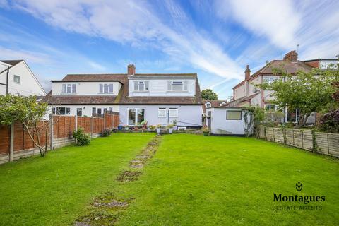33 Bury Road, Epping, CM16 5ET