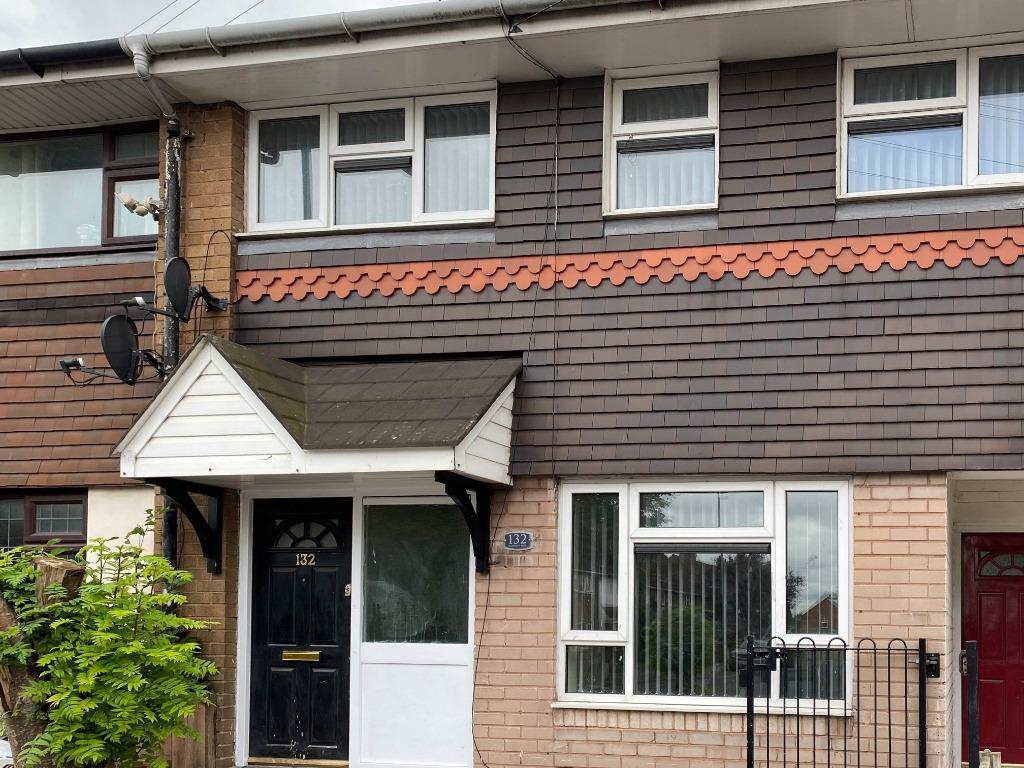 Bloxwich Lane, Beechdale, Walsall, WS2 3 bed terraced house £750 pcm