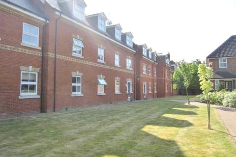 2 bedroom apartment to rent - Victoria Mews, St. Judes Road, Englefield Green, Egham, TW20