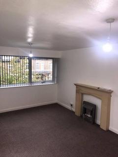 2 bedroom flat to rent, Bradford Road, Shipley, West Yorkshire, BD18