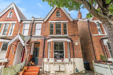 42a Fox Hill, London, SE19 2XE