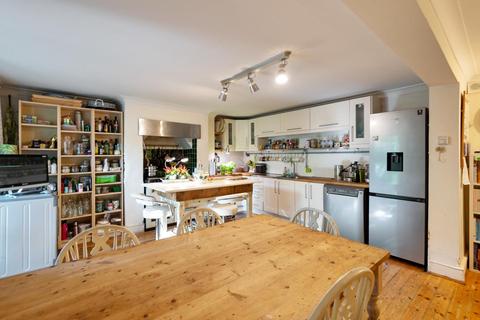 42a Fox Hill, London, SE19 2XE