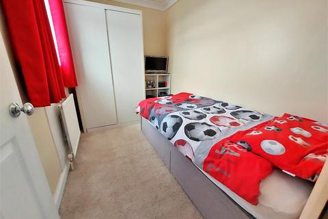 21 Acre Gate, High Green, Sheffield, S35 4FT