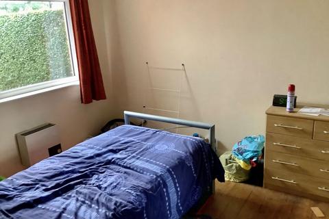 14 Bants Lane, Northampton, NN5 6AL
