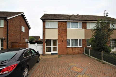 3 bedroom semi-detached house to rent, St. Oswalds Close, Kettering NN15